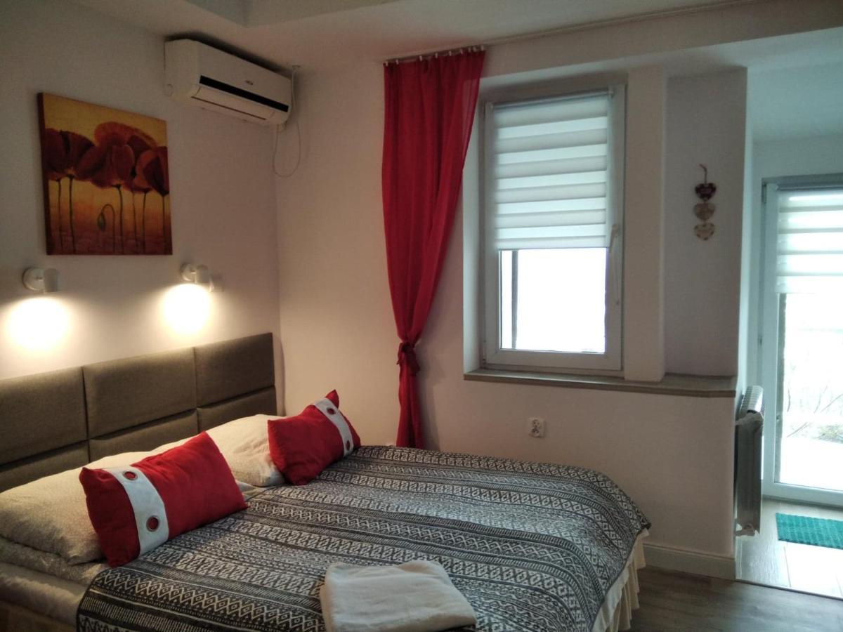 Zielone Wzgorze Na Starowce Apartment Sandomierz Luaran gambar